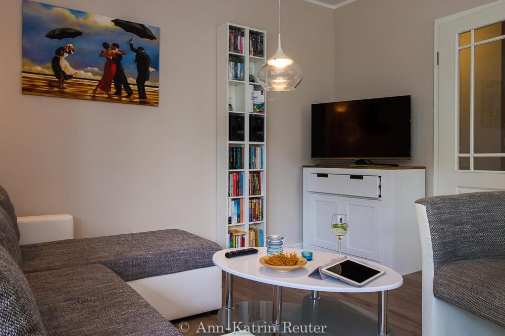 Haus Meeresbrise - Ferienwohnung "Meeresrauschen" เบรเกอ ภายนอก รูปภาพ